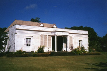 SAINT ANDRE : 
maison de la vanille